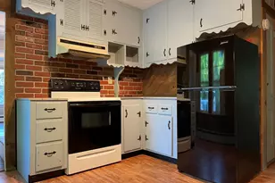 35 Iowa St, Worcester, MA 01602 - Photo 12