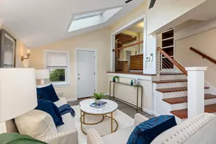 36 Brookdale St, Boston, MA 02131 - Photo 10