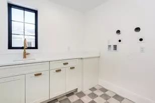 10 O'rourke Path, Newton, MA 02459 - Photo 28