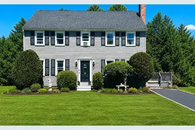 219 Fernwood Dr, Gardner, MA 01440 - Photo 1
