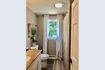 219 Fernwood Dr, Gardner, MA 01440 - Photo 20
