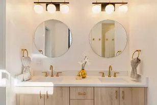 246 Bremen St, Boston, MA 02128 - Photo 26