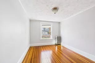 6 Hancock St, Salem, MA 01970 - Photo 10