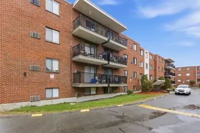1000 Governors Dr #4, Winthrop, MA 02152 - Photo 2