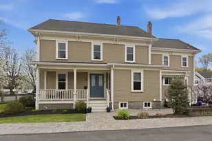 92 North St, Medfield, MA 02052 - Photo 2