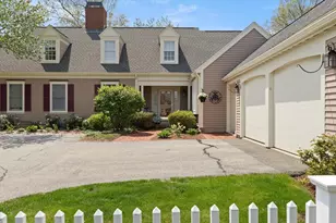 61 Great Hill Dr, Topsfield, MA 01983 - Photo 1