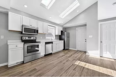 394 Rantoul St #3, Beverly, MA 01915 - Photo 1