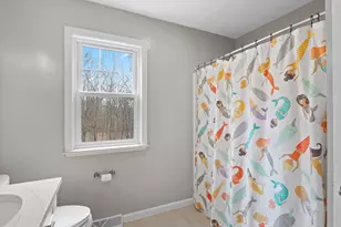 25 Farmington Dr, Shrewsbury, MA 01545 - Photo 22