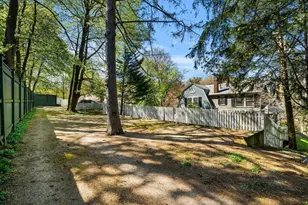 292 Pond St, Boston, MA 02130 - Photo 36