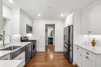 292 Pond St, Boston, MA 02130 - Photo 12