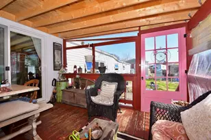 16 Francis St, Wareham, MA 02538 - Photo 10