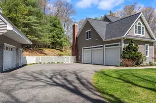 66 Hutchinson Rd, Sutton, MA 01590 - Photo 2