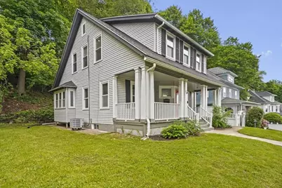 14 Saint Elmo Rd, Worcester, MA 01602 - Photo 4