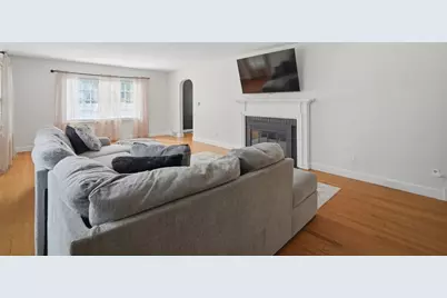 85 Granville Rd, Westfield, MA 01085 - Photo 6