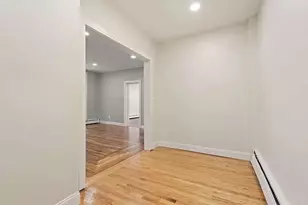 7 Forbes St, Boston, MA 02130 - Photo 16