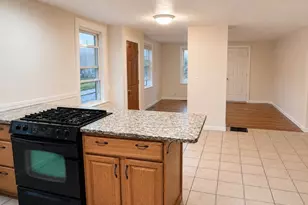 30 Wall St, Worcester, MA 01604 - Photo 2