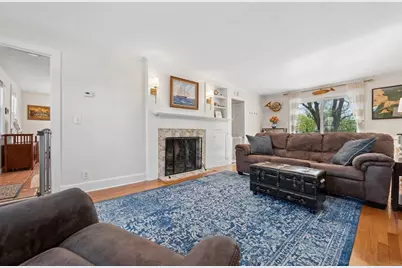 223 Beverly Road, Worcester, MA 01605 - Photo 8