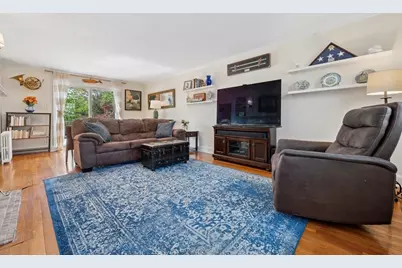 223 Beverly Road, Worcester, MA 01605 - Photo 10