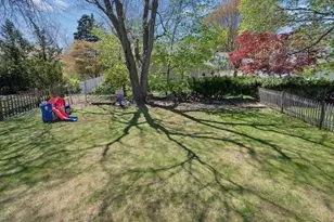 223 Beverly Rd, Worcester, MA 01605 - Photo 40