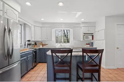223 Beverly Road, Worcester, MA 01605 - Photo 22