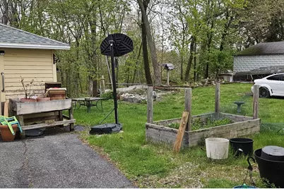 95 Cedar St, Framingham, MA 01702 - Photo 2