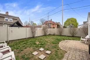 69 Bromfield St, Quincy, MA 02170 - Photo 36