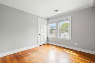 69 Bromfield St, Quincy, MA 02170 - Photo 26