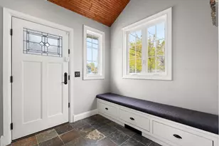 69 Bromfield St, Quincy, MA 02170 - Photo 6