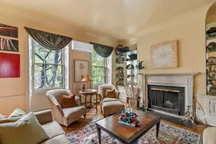 52 Pinckney St, Boston, MA 02114 - Photo 10