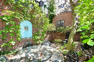 52 Pinckney St, Boston, MA 02114 - Photo 18