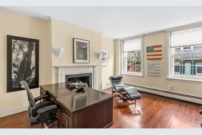 52 Pinckney St, Boston, MA 02114 - Photo 34