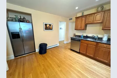24 Madison Ave #3, Cambridge, MA 02140 - Photo 4