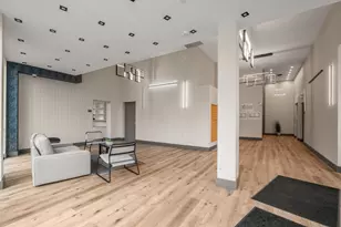 60 Cross St E, Somerville, MA 02145 - Photo 24