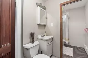 318 Beacon St, Somerville, MA 02143 - Photo 20