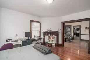318 Beacon St, Somerville, MA 02143 - Photo 14