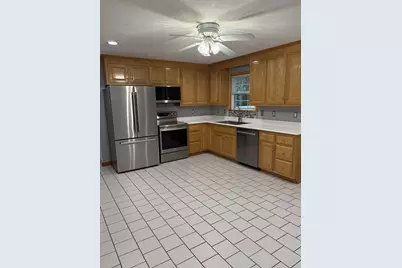 56 School  St #A, Spencer, MA 01562 - Photo 4