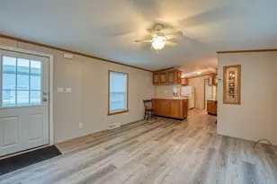 789 N Main St, West Bridgewater, MA 02379 - Photo 2