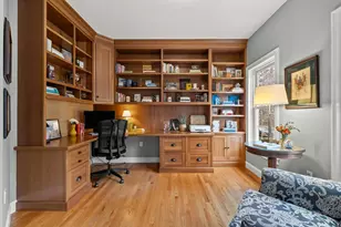 25 Stirling St, Andover, MA 01810 - Photo 18