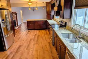 46 Fitchburg Rd, Ashburnham, MA 01430 - Photo 10