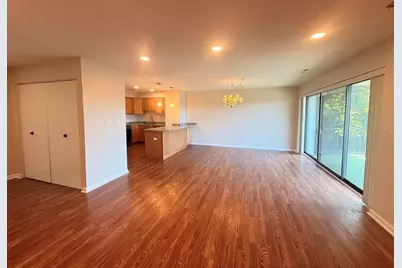 1006 Paradise Rd #N-3-R, Swampscott, MA 01907 - Photo 10