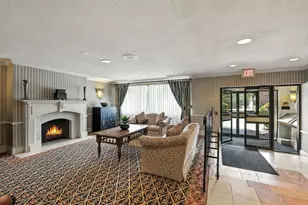 1006 Paradise Rd, Swampscott, MA 01907 - Photo 2