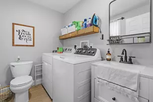 26 Oak St, New Bedford, MA 02740 - Photo 8