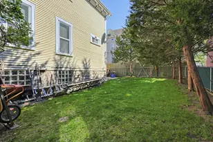 391 Middle St, Fall River, MA 02724 - Photo 8