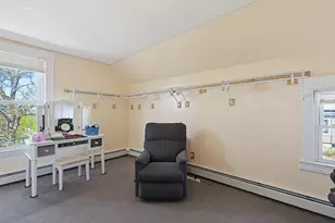 391 Middle St, Fall River, MA 02724 - Photo 38