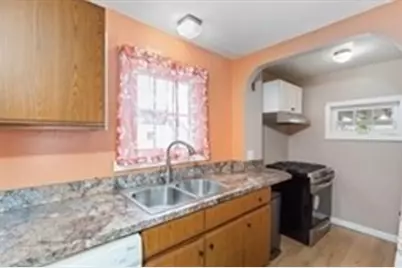 204 Harvard Street, Medford, MA 02155 - Photo 28