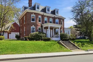 70 Commandants Wy, Chelsea, MA 02150 - Photo 2