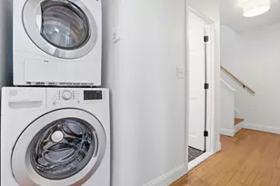 70 Commandants Wy, Chelsea, MA 02150 - Photo 26