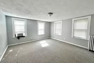 572 Main St, Watertown, MA 02472 - Photo 10