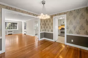 127 Fairway Dr, Newton, MA 02465 - Photo 4