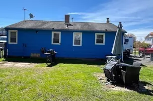 44 Wilson Ave, Chicopee, MA 01013 - Photo 30